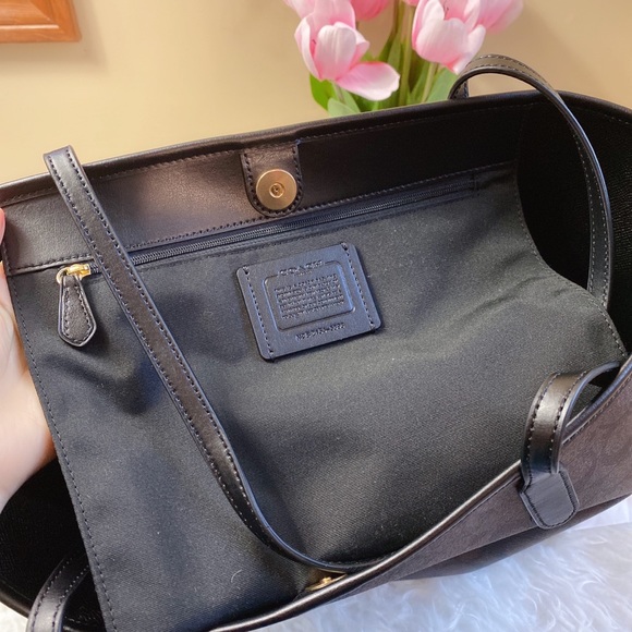 Coach City tote in signature - Picture 8 of 9